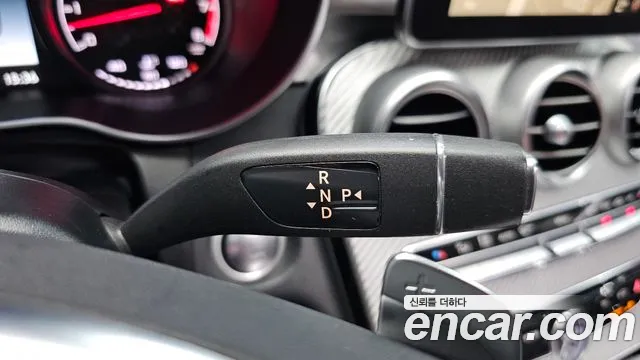 Mercedes-Benz C-Class 2017 thumb 6