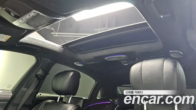 Mercedes-Benz S-Class 2020 thumb 6