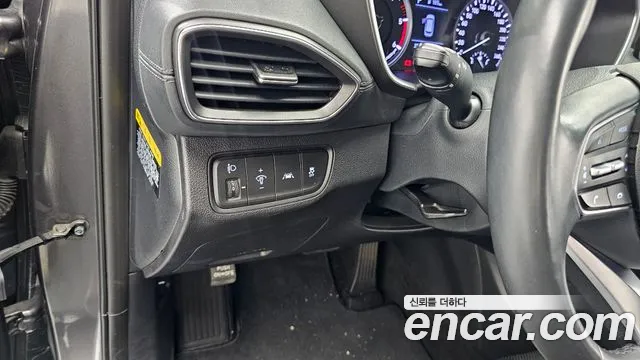 Hyundai Santa Fe 2019 thumb 9