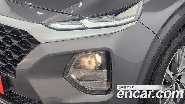 Hyundai Santa Fe 2019 thumb 12