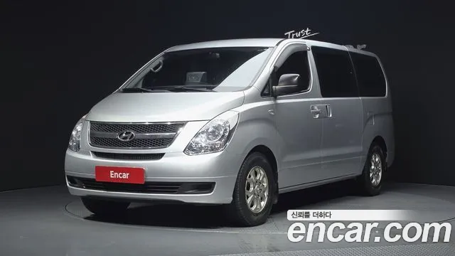 Hyundai Staria 2010 thumb 9