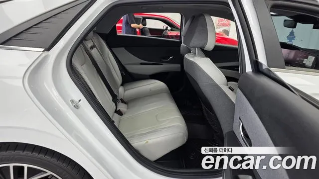 Hyundai Avante 2021 thumb 12