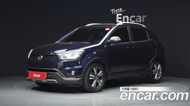 KGM Korando 2015 thumb 10