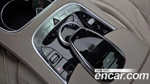 Mercedes-Benz S-Class 2019 thumb 12