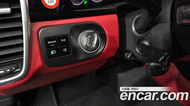 Porsche Cayenne 2021 thumb 4