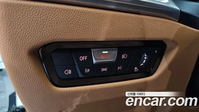 BMW 3 серии 2025 thumb 11
