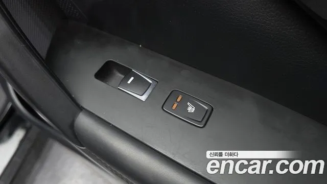Hyundai Grandeur 2016 thumb 5