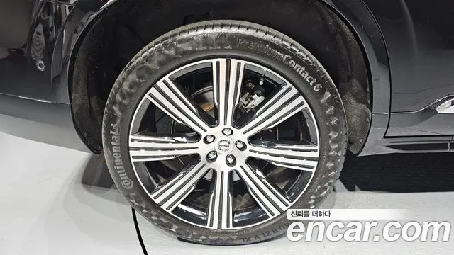 Volvo XC90 2023 thumb 6