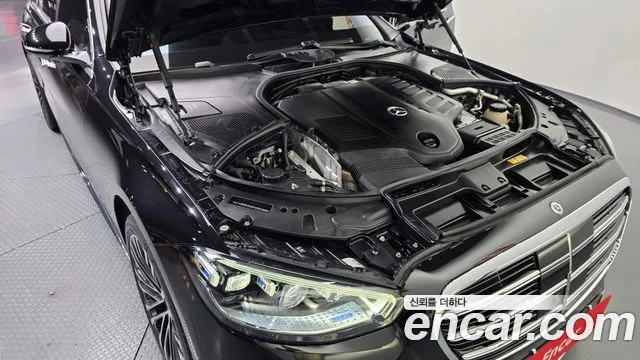 Mercedes-Benz S-Class 2021 thumb 12
