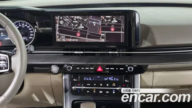 Kia Carnival 2021 thumb 12