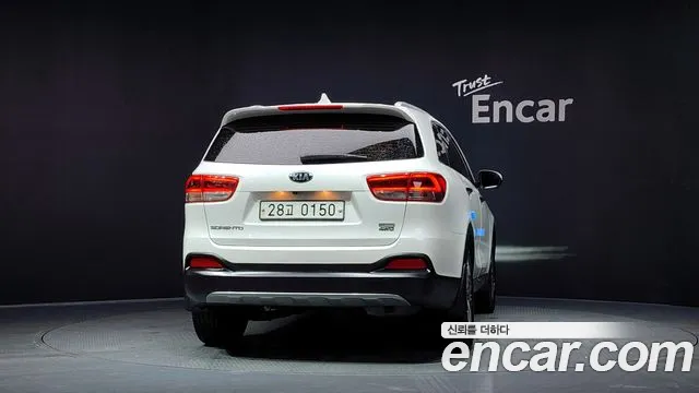 Kia Sorento 2016 thumb 10