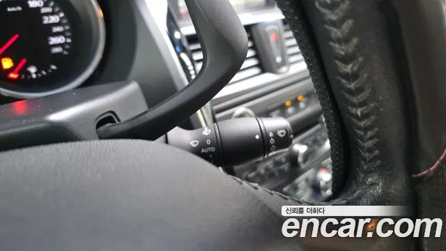 Renault SM7 2011 thumb 3