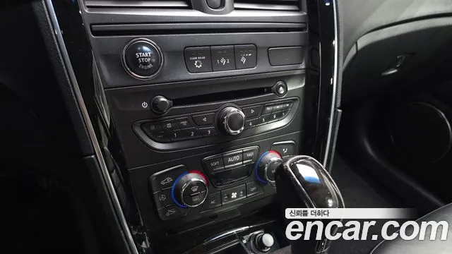 Renault SM7 2011 thumb 5