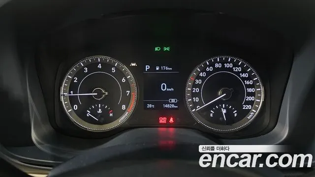Hyundai Venue 2020 thumb 10