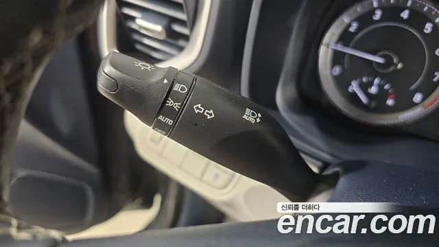 Hyundai Venue 2020 thumb 6