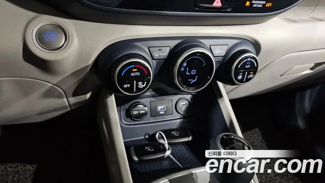 Hyundai Venue 2020 thumb 12