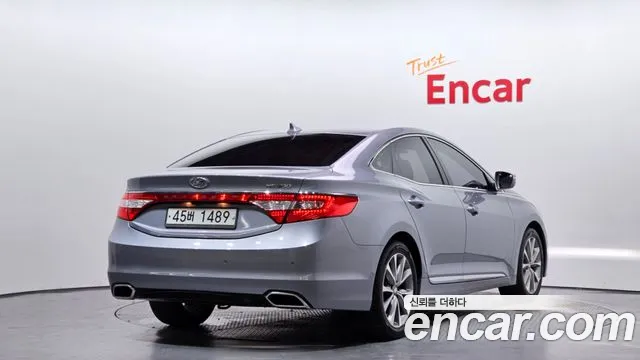 Hyundai Grandeur 2014 thumb 12