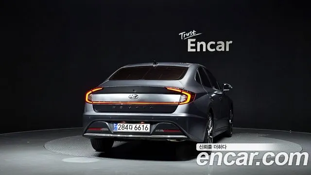 Hyundai Sonata 2022 thumb 3