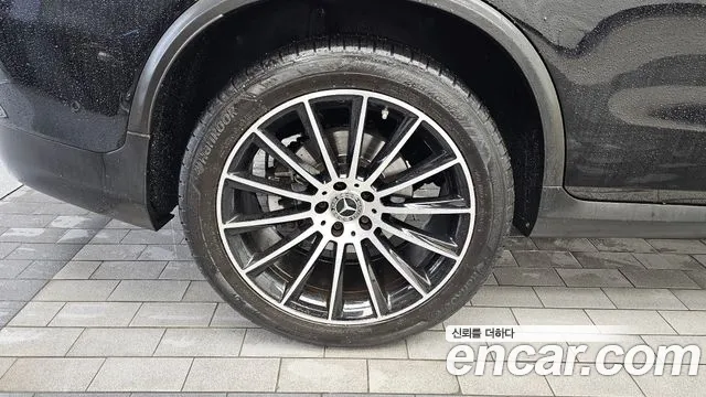 Mercedes-Benz GLC 2019 thumb 5