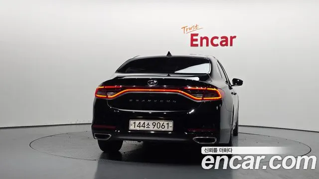Hyundai Grandeur 2018 thumb 3