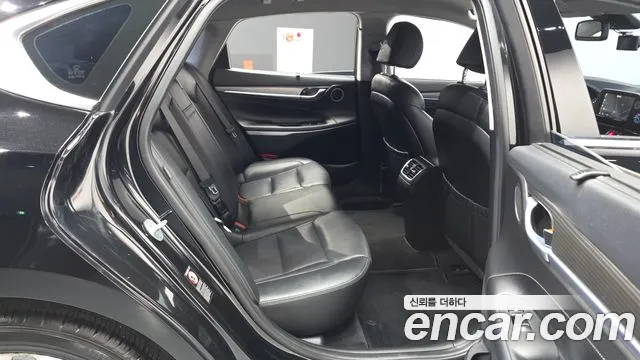 Hyundai Grandeur 2018 thumb 2
