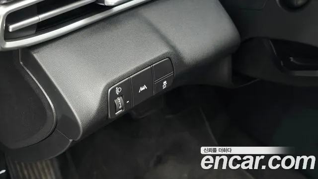 Hyundai Elantra 2021 thumb 7