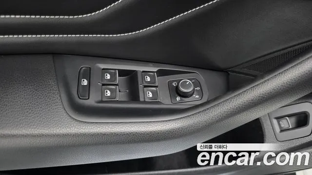 Volkswagen Passat GT 2021 thumb 6