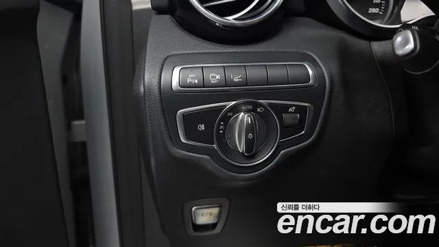 Mercedes-Benz GLC 2019 thumb 5