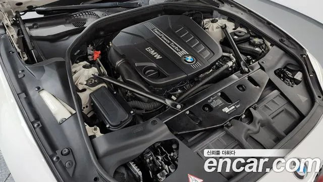 BMW 6 серии 2016 thumb 8