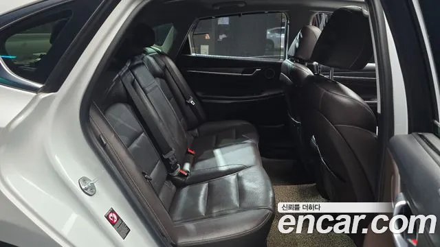 Hyundai Grandeur 2017 thumb 6