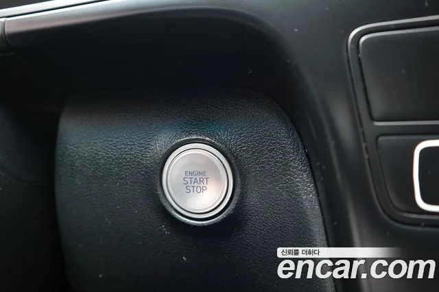Hyundai Staria 2021 thumb 4