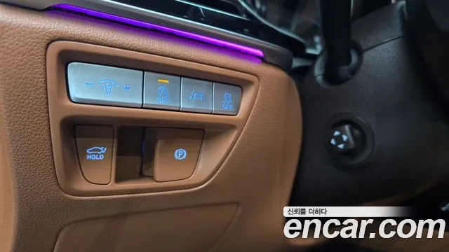 Genesis G80 2021 thumb 2