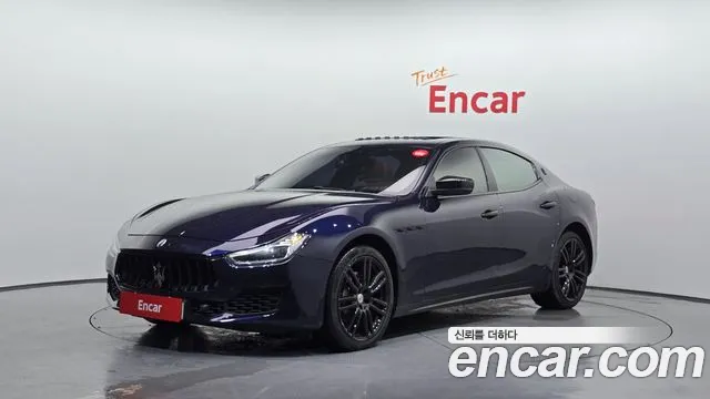 Maserati Ghibli 2017 thumb 10