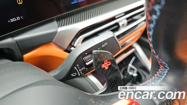 BMW M4 2023 thumb 9