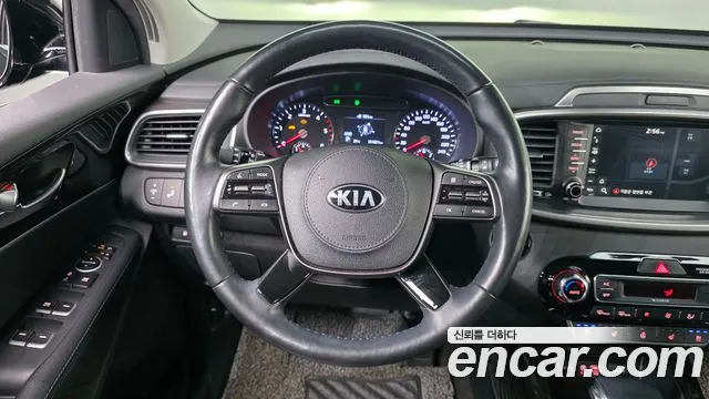 Kia Sorento 2018 thumb 6