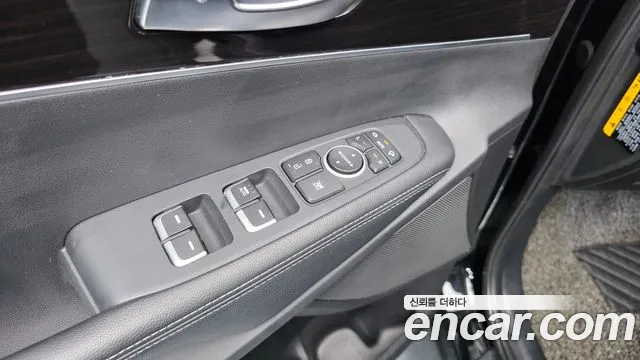 Kia Sorento 2018 thumb 8