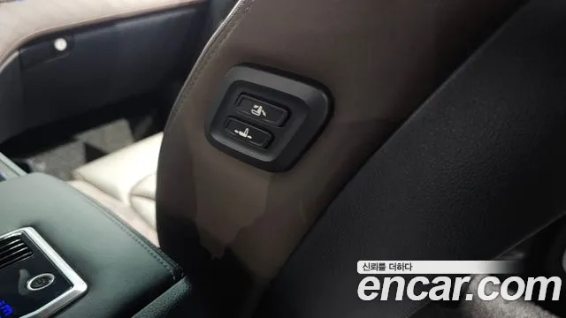 KGM Rexton 2022 thumb 8