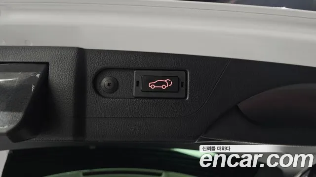 KGM Rexton 2022 thumb 2