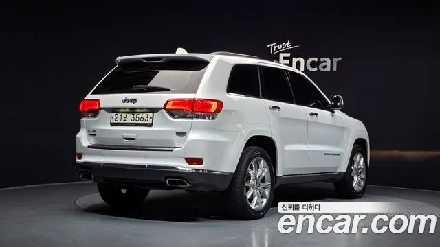 Jeep Grand Cherokee 2015 thumb 3