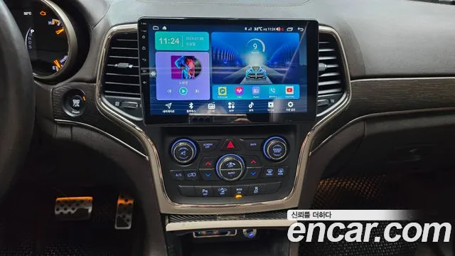 Jeep Grand Cherokee 2015 thumb 12