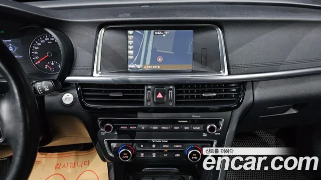Kia K5 2017 thumb 8