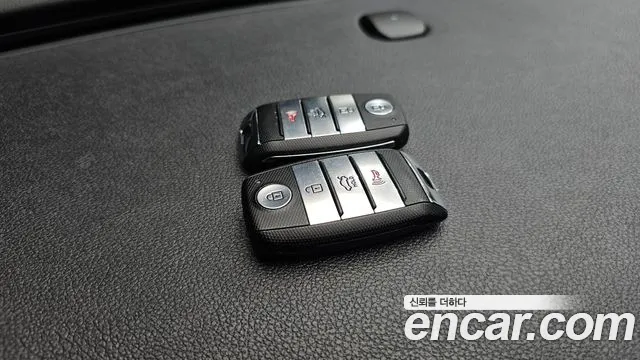 Kia K5 2017 thumb 12