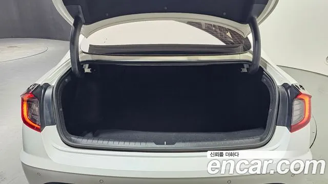 Hyundai Hybrid 2019 thumb 10