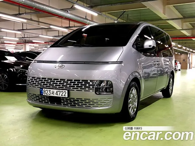 Hyundai Staria 2022 thumb 9