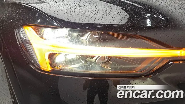Volvo XC60 2022 thumb 3