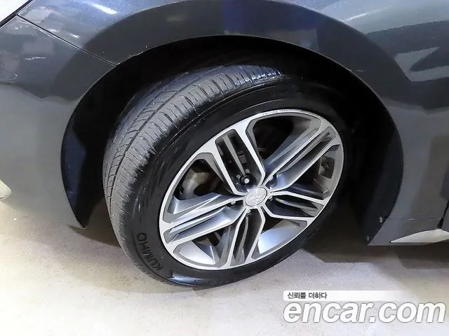 Hyundai Grandeur 2016 thumb 3