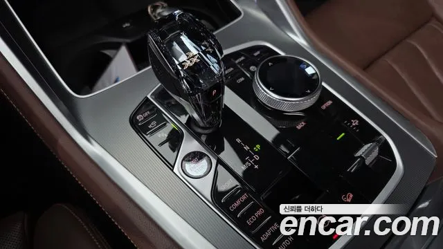 BMW X6 2021 thumb 8