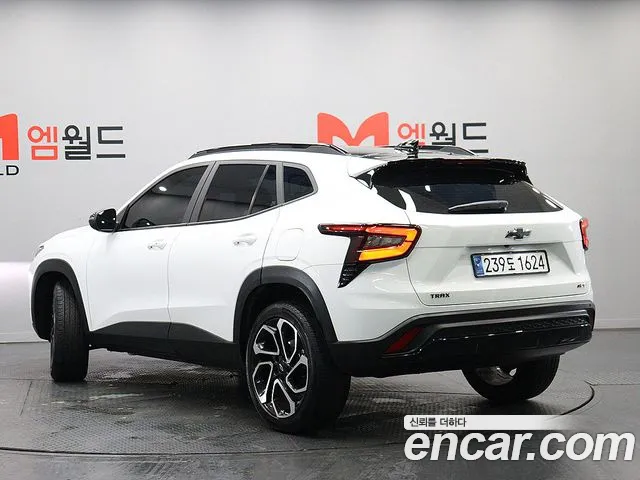 Chevrolet Tracker 2023 thumb 12