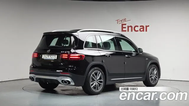 Mercedes-Benz GLB 2025 thumb 5