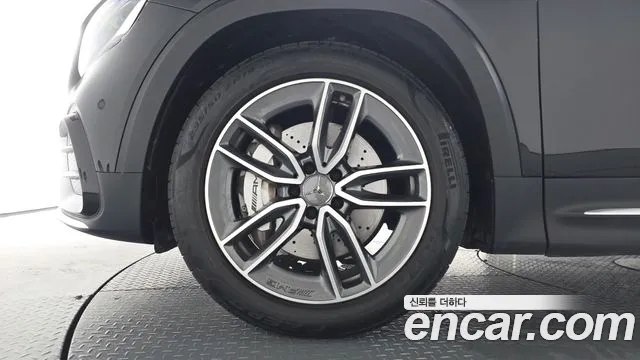 Mercedes-Benz GLB 2025 thumb 6